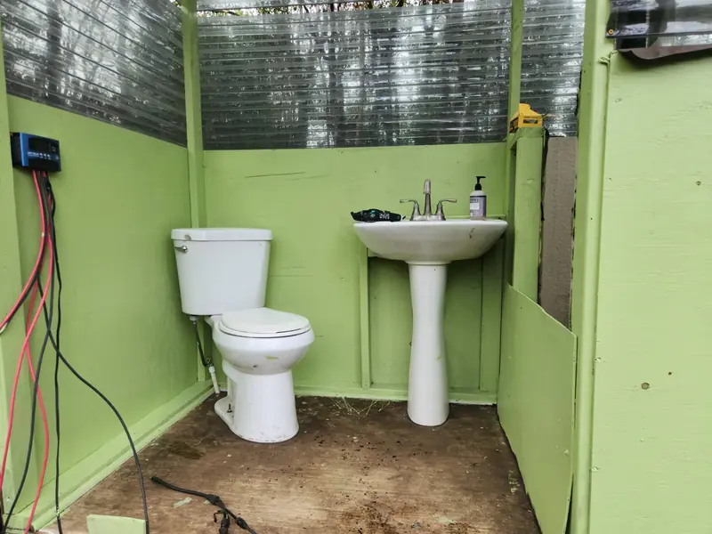 Inside the open-air jungle bathroom